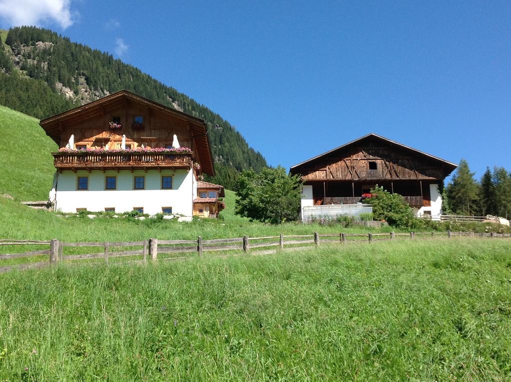 Biohof Hamann Vila Sarentino Exterior foto